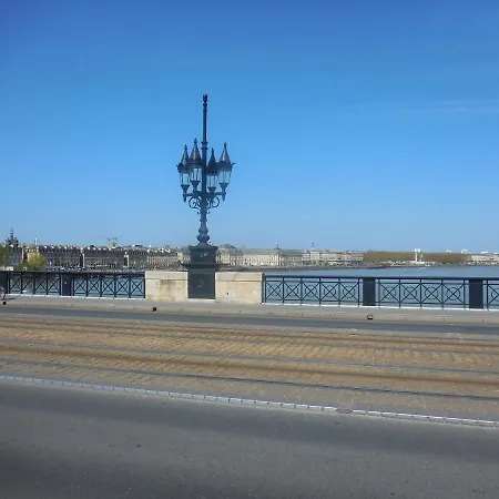 Beautiful Old In Center * Bordeaux